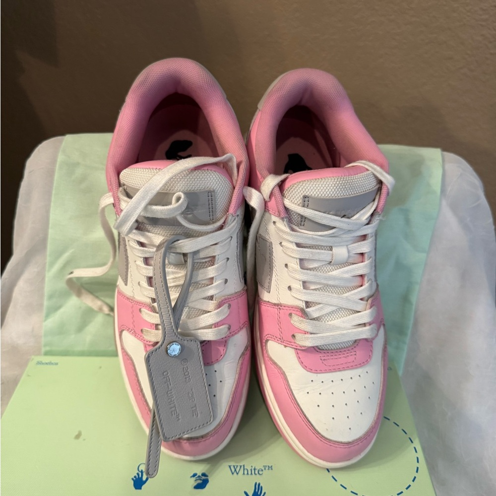 Off White ladies sneakers